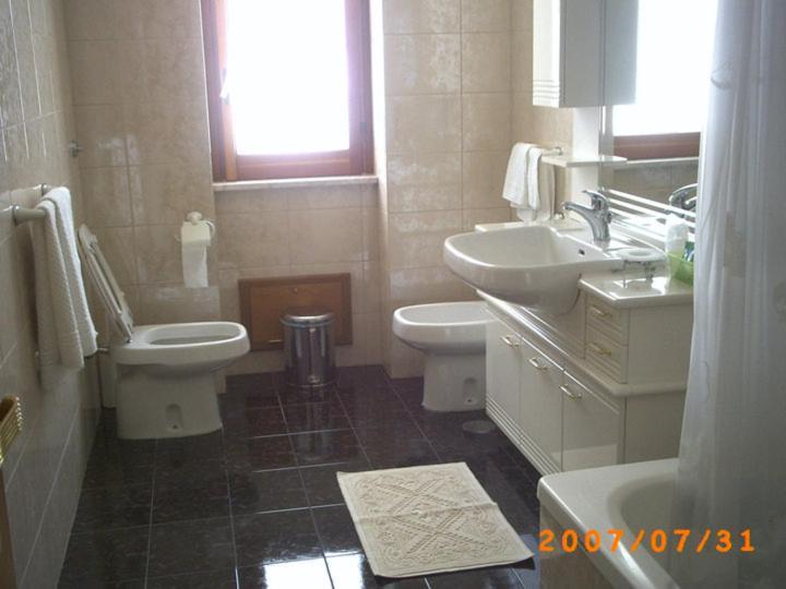 Bed and Breakfast Al Centro Фонди Экстерьер фото