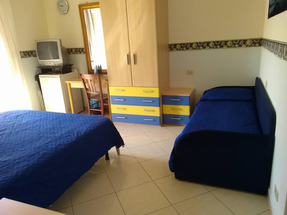 Bed and Breakfast Al Centro Фонди Экстерьер фото