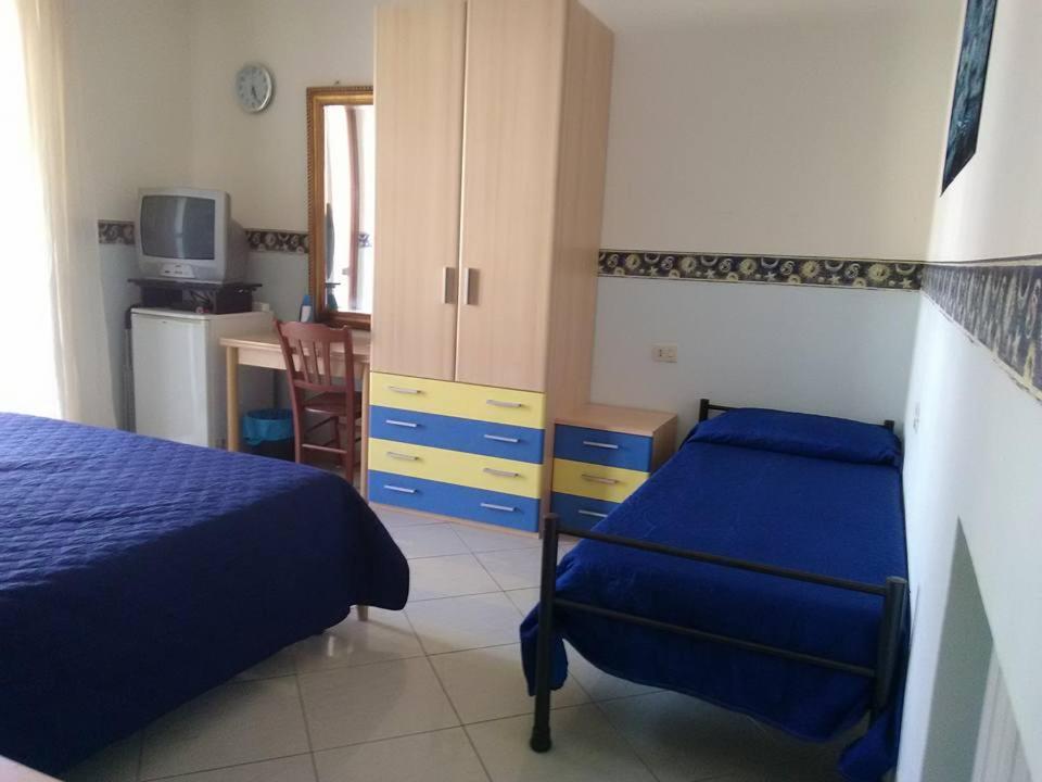 Bed and Breakfast Al Centro Фонди Экстерьер фото